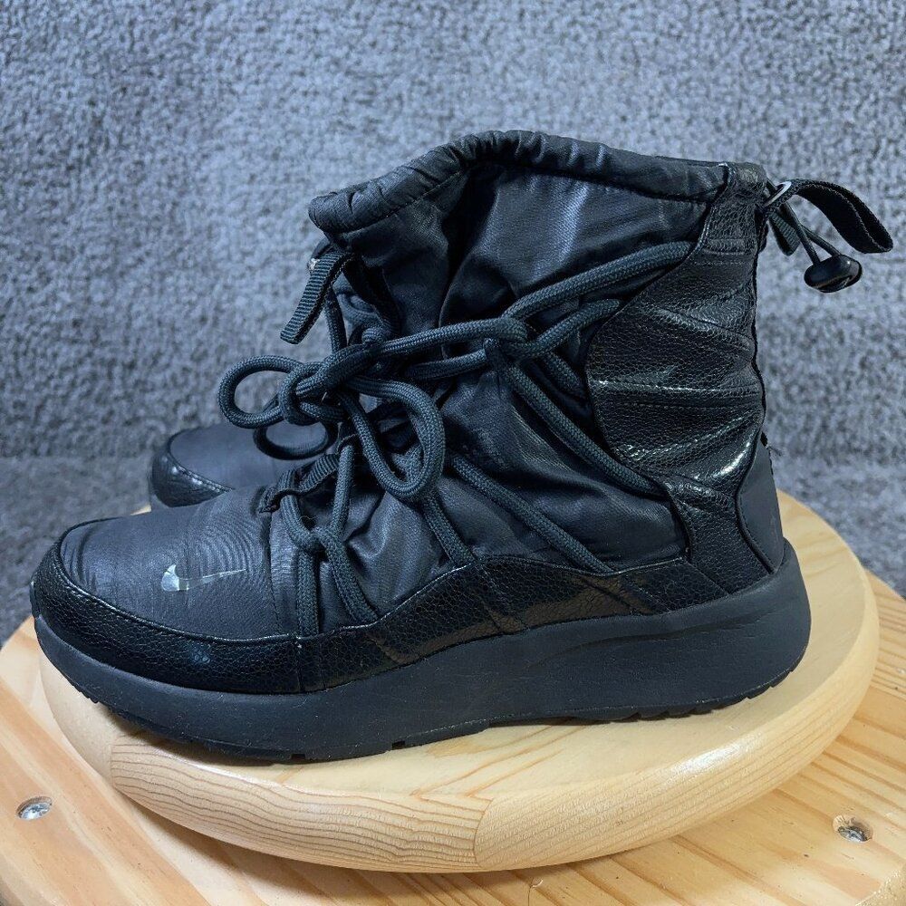 Nike Tanjun Boots High Rise Women Size 8 Triple Black Anthracite Lace Up Sneaker